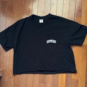 Supreme cropped Black Raiders Crewneck T-Shirt